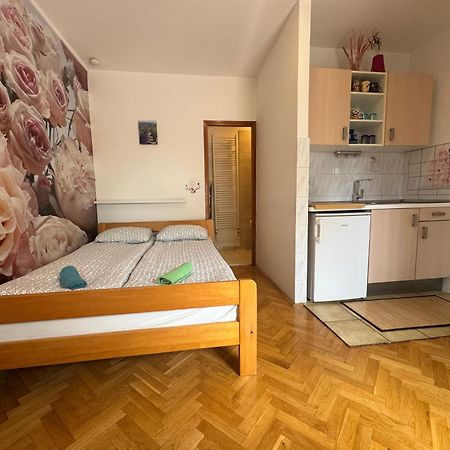 Apartments Jessica Krk Town Zewnętrze zdjęcie