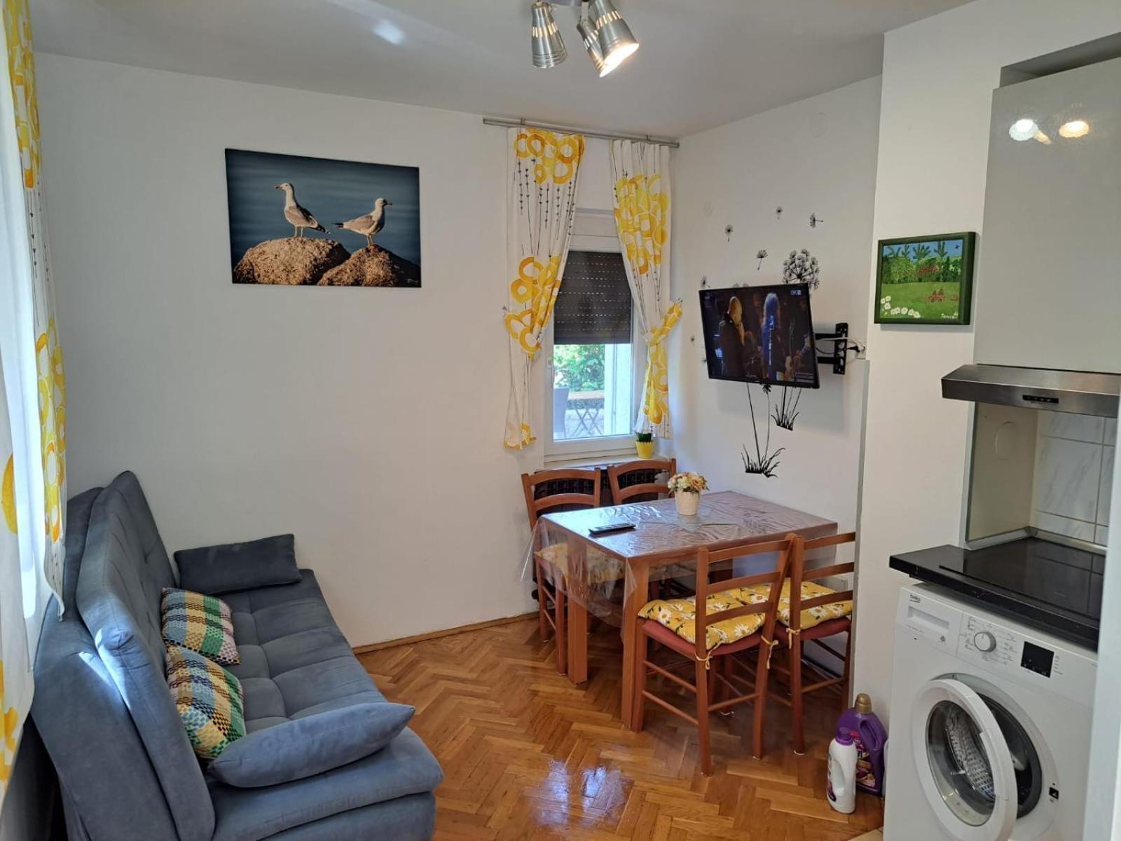 Apartments Jessica Krk Town Zewnętrze zdjęcie